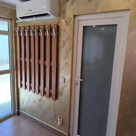 펜션 Casa De Vacanta Anni - 2 Min De Piata *